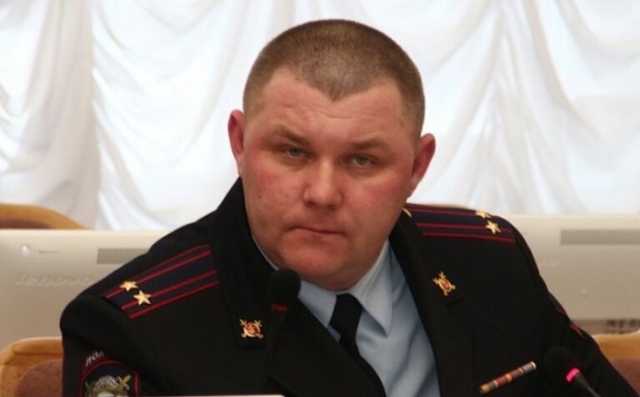 Машинист московского метро, избитый начальником омской полиции, все еще находится в больнице