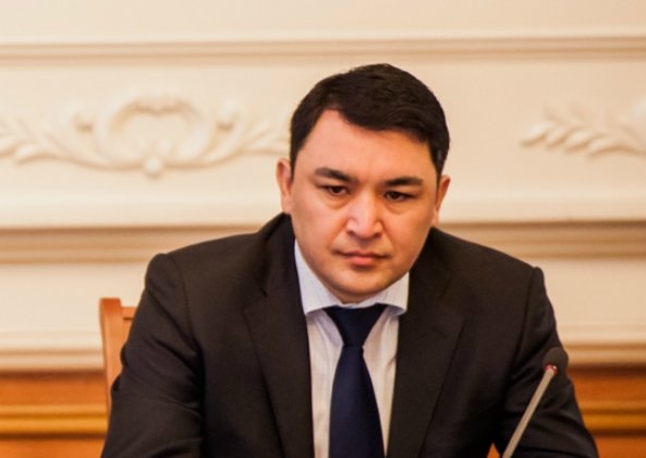 Видео обысков в доме экс-главы правительства Астраханской области