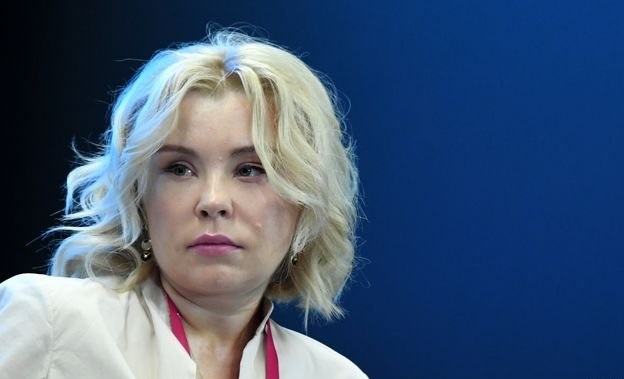 Светлана Радионова отправляет российские выборы на помойку