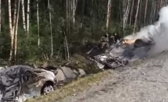 Опубликовано видео ДТП на трассе М-5, где заживо сгорел мужчина