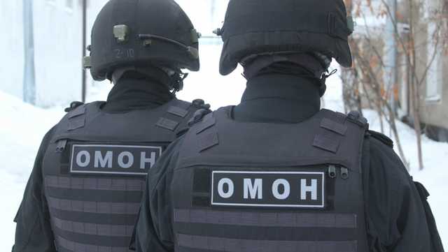 «Серьезных нарушений порядка допущено не было». МВД прокомментировало избиение фанатов «Зенита» ОМОНом