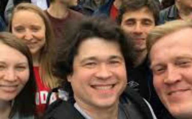 Следователи отказались от претензий к супругам, пришедшим на митинг с ребенком