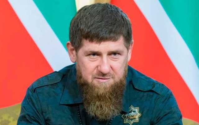 Дагестанцы вышли на улицу после слов Кадырова об имаме Шамиле