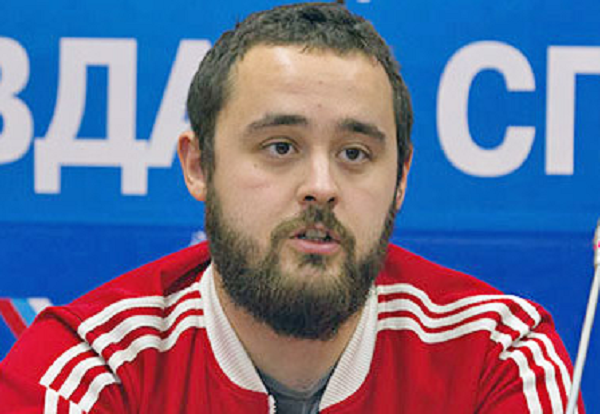 Сечин проник на «Базу»