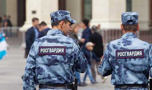 Мужчина в Тюмени открыл огонь по группе росгвардейцев