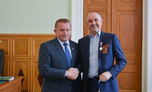 Обыски ФСБ привели к Али Узденову из АФК «Система»