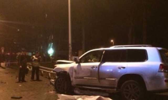 Под Екатеринбургом пьяный водитель на «Лексусе» наехал на толпу людей