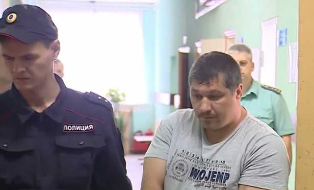 «Головой о ступеньку»: брянский майор полиции по пьяни отправил подростка в кому