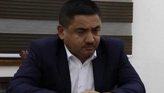 Хокима Андижана уволили после появления в сети скандальных фото