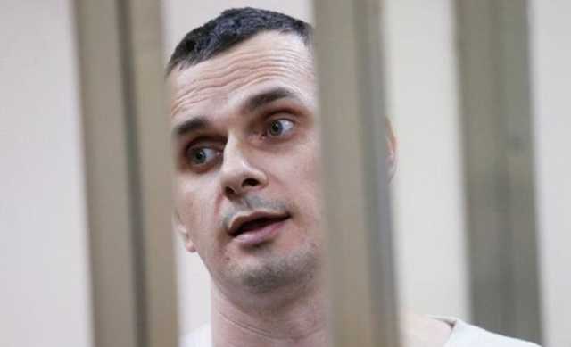 Сенцова этапировали из колонии в Москву