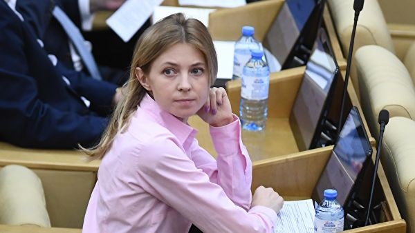 Поклонская скандально развелась с мужем и царебожниками