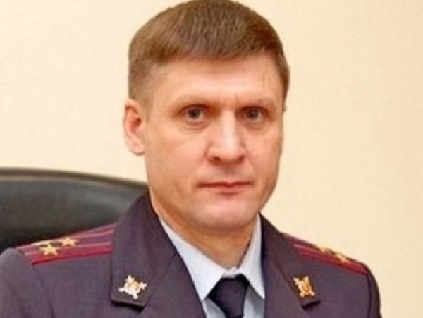 Антикоррупционер Ланцов пойман на обнале