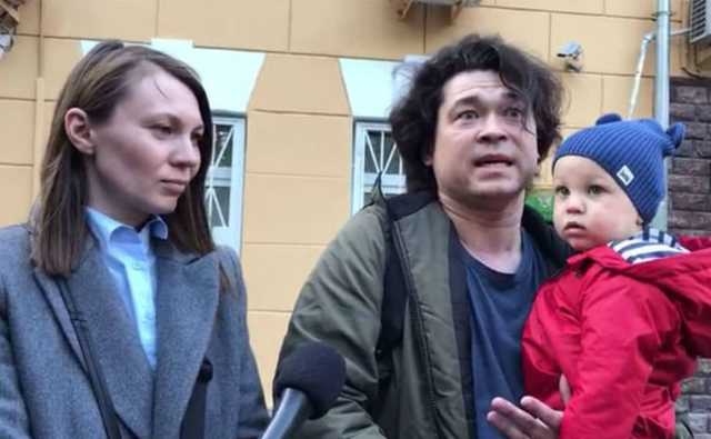 Прокуратура вновь собирается лишить Проказовых родительских прав за участие в митинге