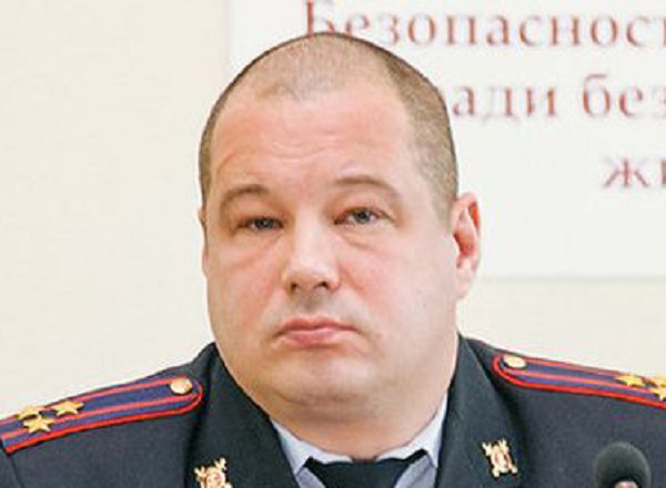 Главмент Удмуртии Алексей Попов раздавил отдыхающих на пляже