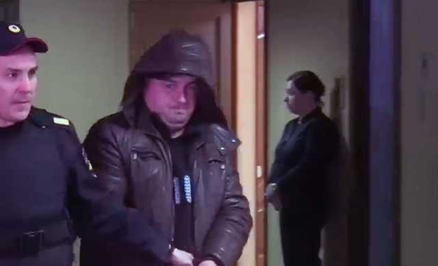 Суд арестовал расстрелявшего коллег в метро полицейского