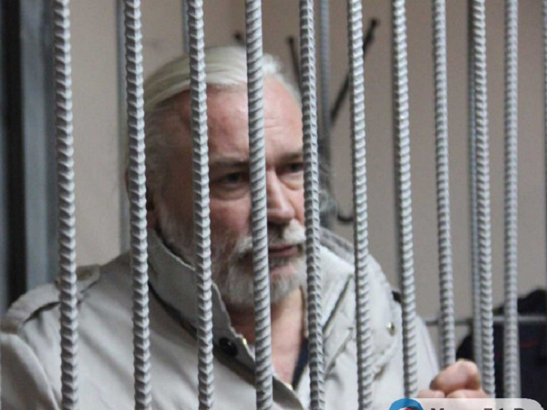 Педофил в рясе: российского священника с 70 приемными детьми обвинили в изнасилованиях