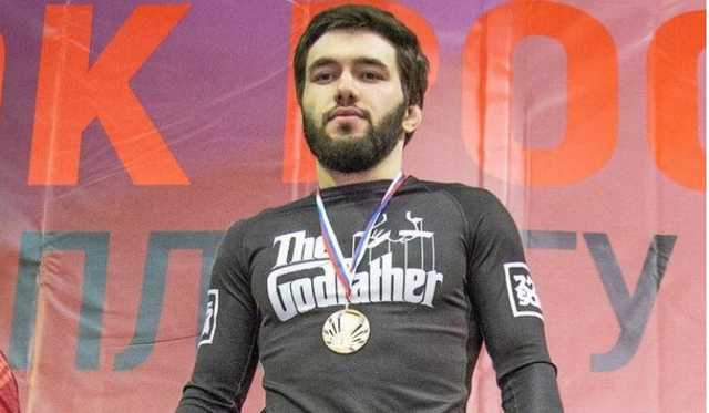 В Москве чемпион по джиу-джитсу избил подполковника и капитана полиции