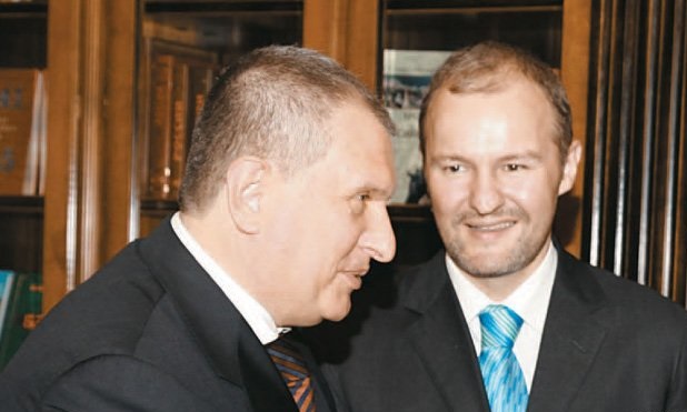 Строительное трио: Фукс, Троценко и Бармалей
