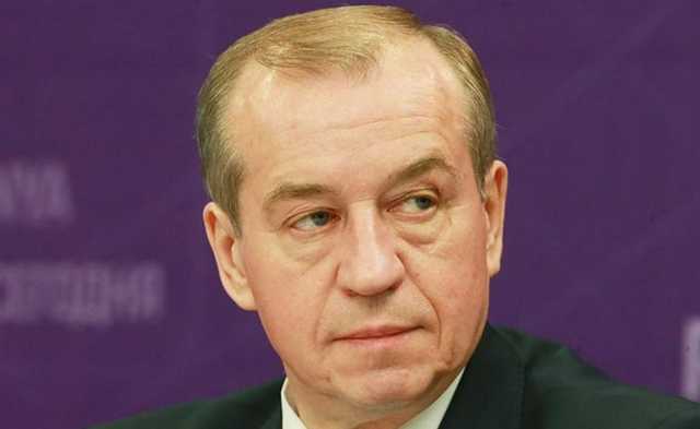 Губернатор Иркутской области задумал поднять себе зарплату на 44 процента