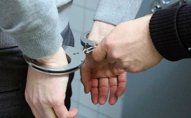 В Самаре задержали курьера за поджог офиса «Единой России»