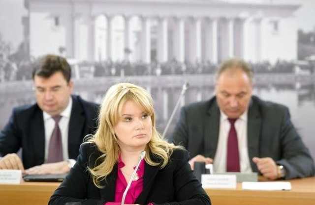История одной продавщицы: как Наталья Сергунина обслуживает родню