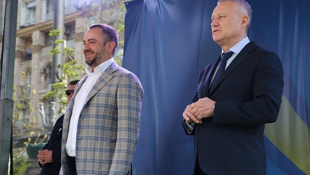 Функционер Павелко устроил воровские разборки на украинском стадионе