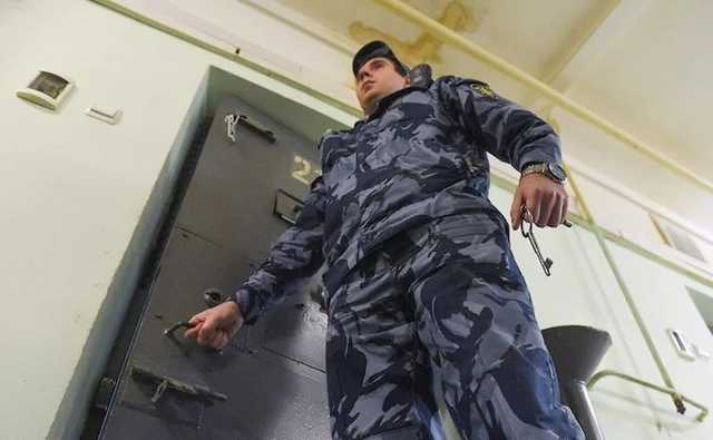 Адвокаты попросили решить проблему доступа защитников в СИЗО