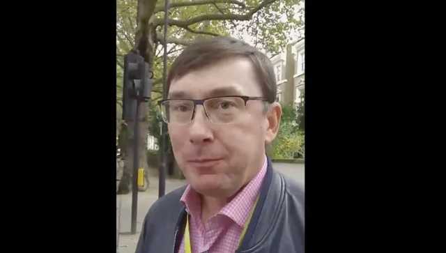 Юрий Витальевич, работаете? Учусь: Луценко заметили на улицах Лондона