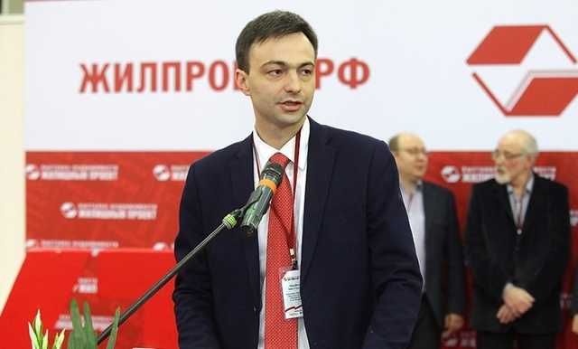 Замглавы комитета ЖКХ Петербурга задержан за крупную взятку