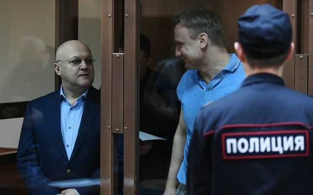 Вымогательство и фальсификации — за что не судят генерала Дрыманова