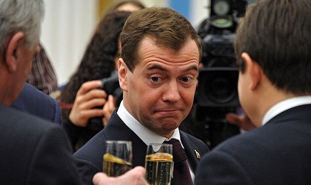 Винодельня Михалкова поставила в Россию больше вина, чем «друг Медведева»