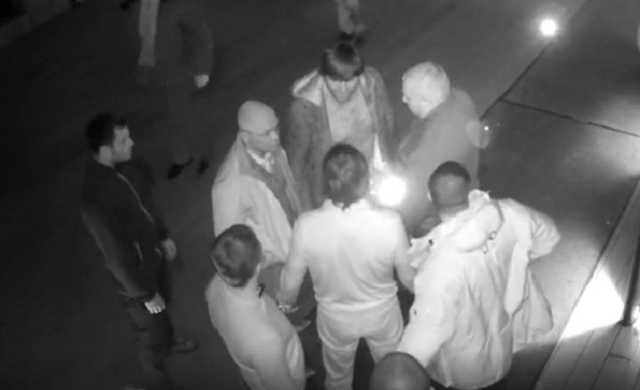 Впервые появилось видео начала перестрелки на Рочдельской