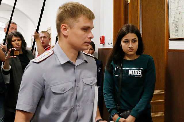 Дело младшей сестры Хачатурян рассмотрят отдельно и без присяжных