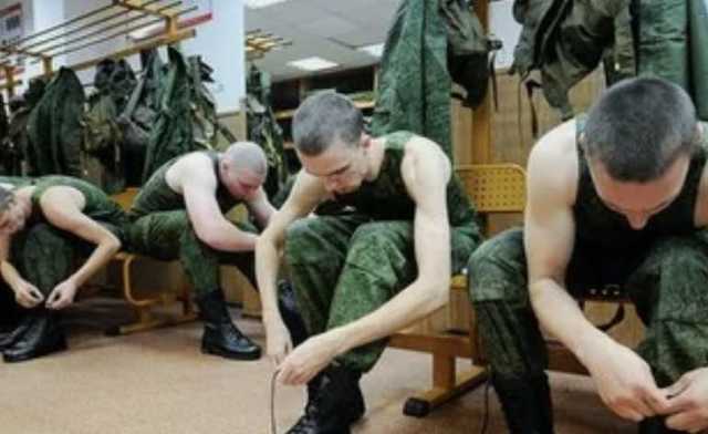 «Славянские ребята более тихие». В Госдуме объяснили дедовщину национальным фактором