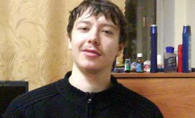 Выпавший из окна аспирант МГУ перед смертью звонил матери
