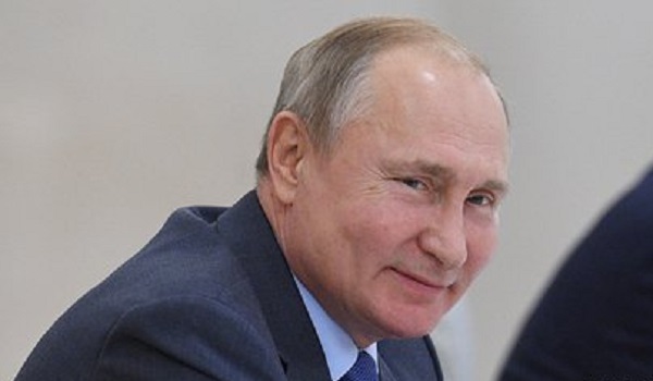 Путин объявил 2022-й годом культурного наследия народов России