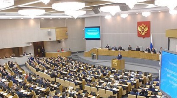В Госдуме сочли «низкопоклонством» введение новых званий на Украине