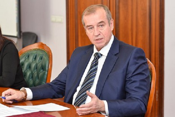 Сергей Левченко: коммунист, чиновник... коррупционер?