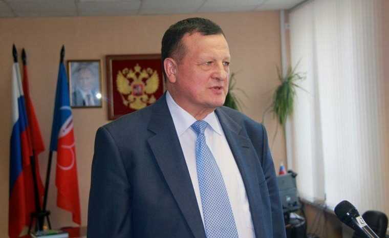 Экс-глава Щелковского района Алексей Валов арестован за взятку «мерседесом»
