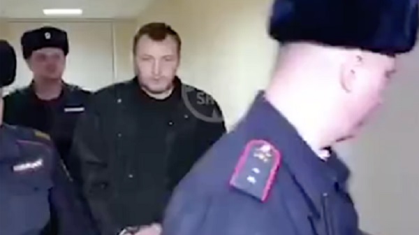 Сбившего группу школьников сына генерал-майора юстиции отправили в СИЗО