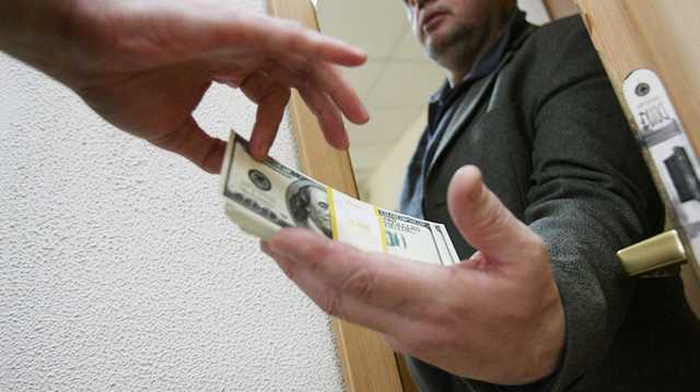 Депутат Херсонского облсовета задержан за вымогательство