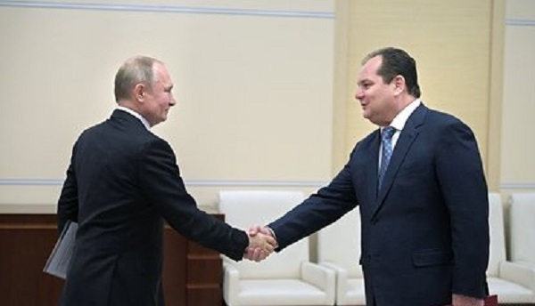Назначенный Путиным губернатор отказался от работы в Совфеде