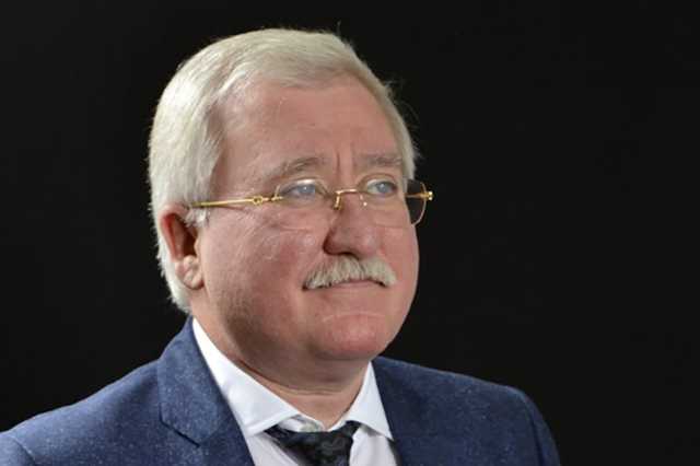 Ашурбейли уходит "огородами"