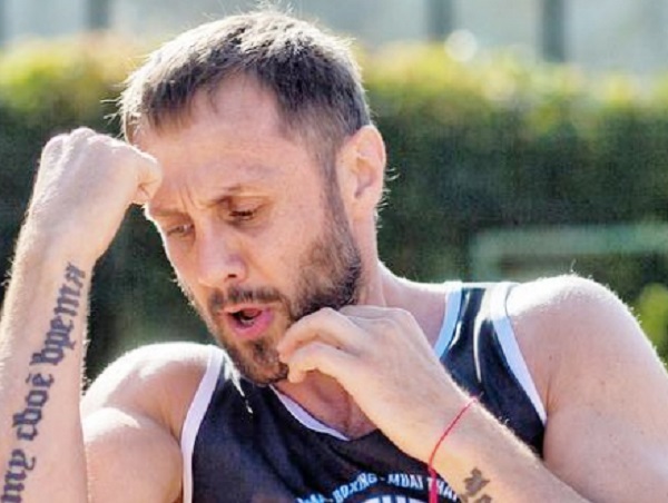 Александр Прохоров обжулил и следствие, и вкладчика-кикбоксера