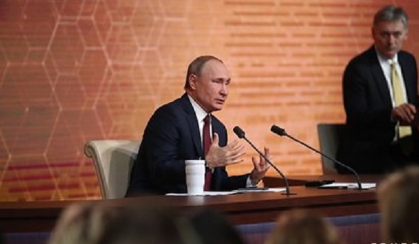 Путин призвал наладить порядок в мусорной реформе
