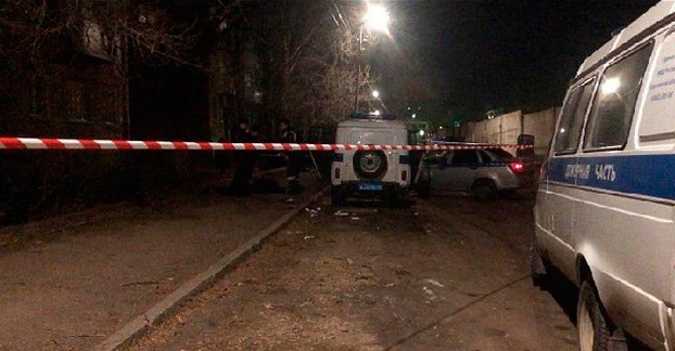 В российском Саратове двое преступников на улице застрелили полицейского