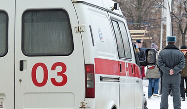 Россиянин на глазах у детей до смерти избил пожаловавшуюся на угрозы жену