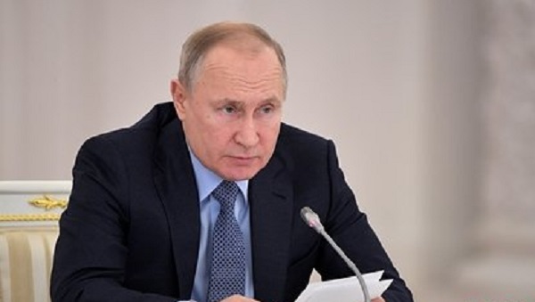 Путин одобрил возврат части страховки при погашении кредита