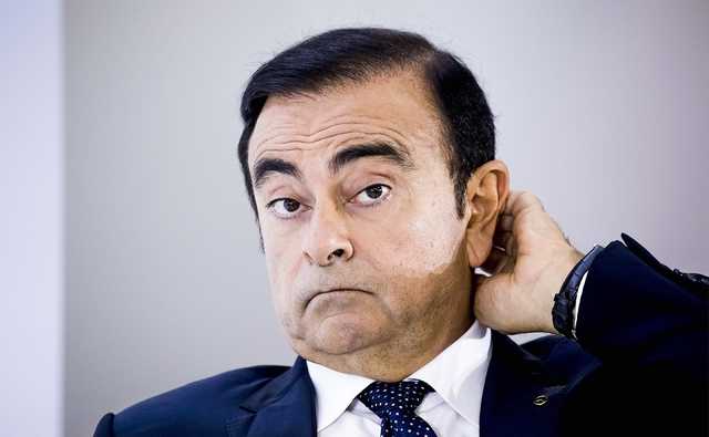 Экс-глава Nissan удрал из Японии в Ливан
