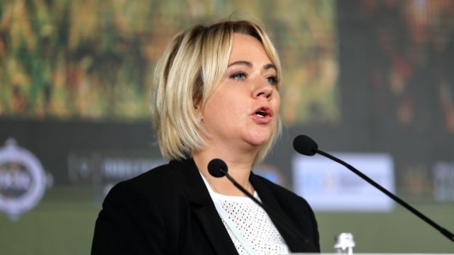 Министр Коляда в декабре серьезно улучшила свое материальное положение